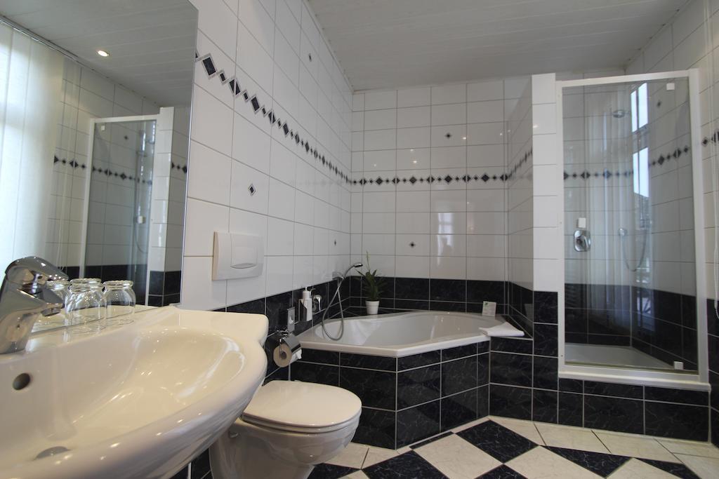Parkhotel Tillmanns Eltville am Rhein Εξωτερικό φωτογραφία