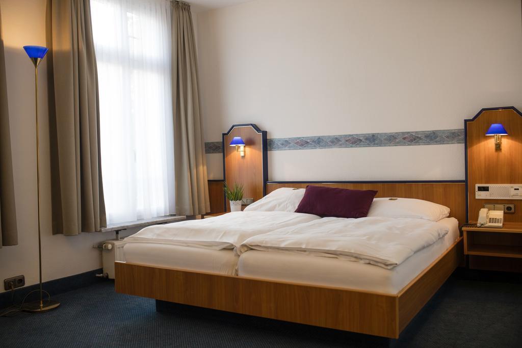 Parkhotel Tillmanns Eltville am Rhein Εξωτερικό φωτογραφία